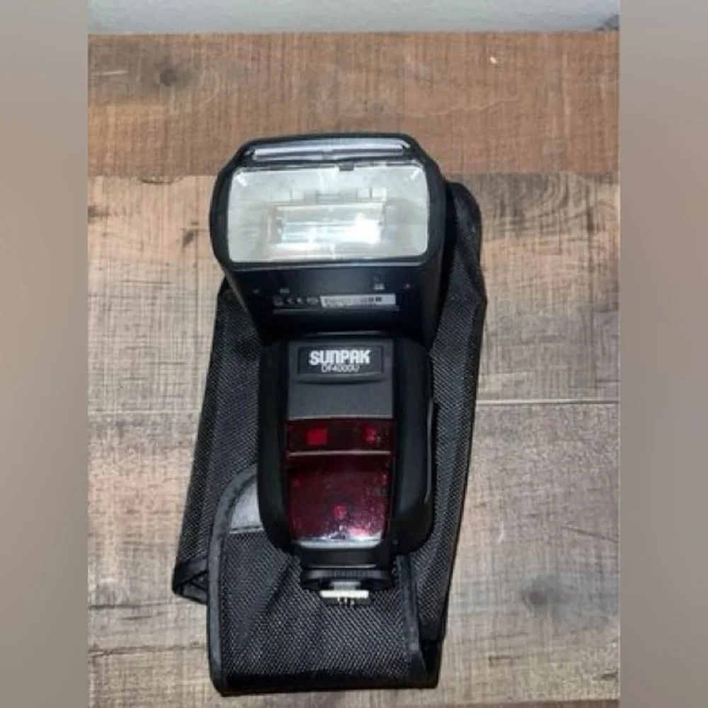 SUNPACK DF4000U external flash